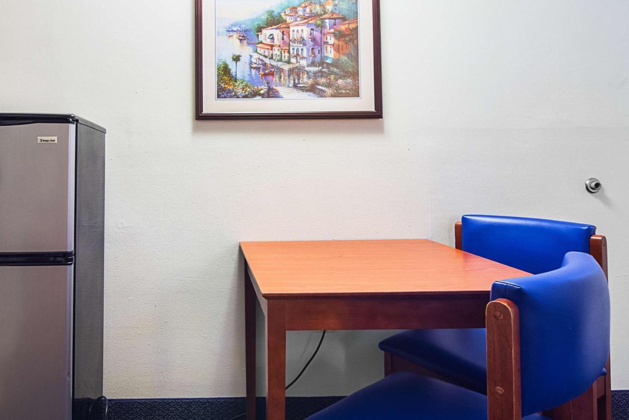 Motel 6-Fayetteville, Nc - Fort Liberty Area Екстер'єр фото